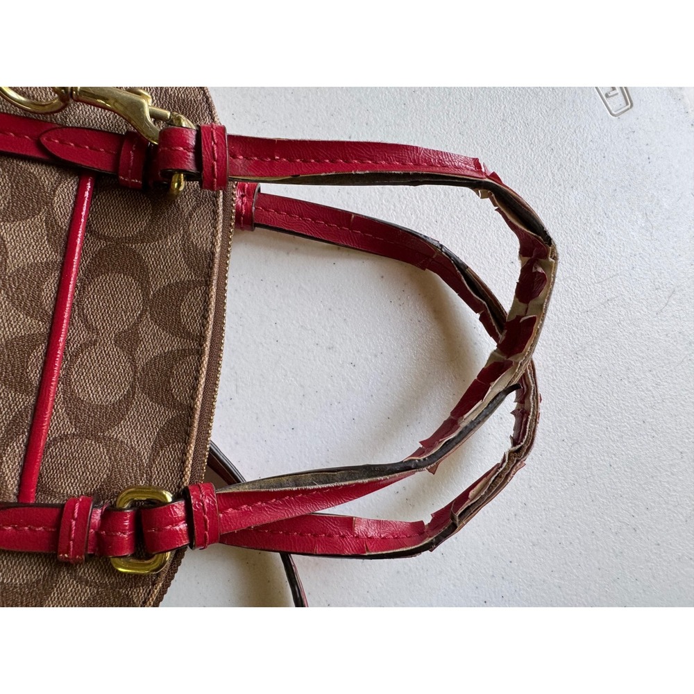 Coach purse - Picture 5 of 16